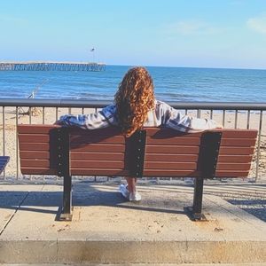 Meet your Posher, Deedee